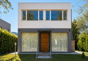 Exclusiva residencia en venta en Solar del Valle, Valle Grande | Con piscina, quincho y vista a las montañas